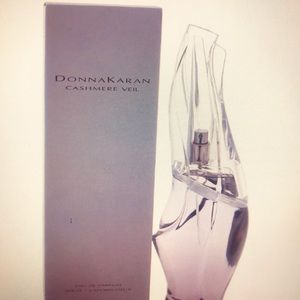 DONNA KARAN CASHMERE VEIL